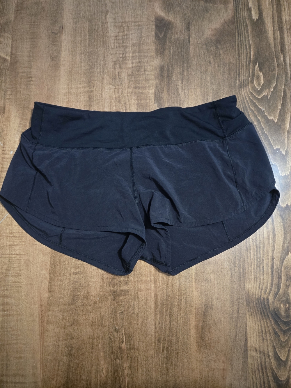 Lululemon Black Hotty Hot Shorts 2.5 "